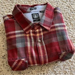 Volcom XL long sleeve snap-up plaid shirt
